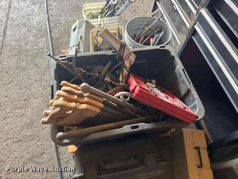 image for item DY3066 Tools