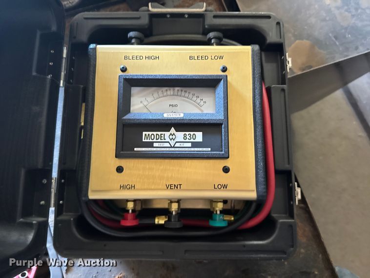 image for item DY3066 Tools