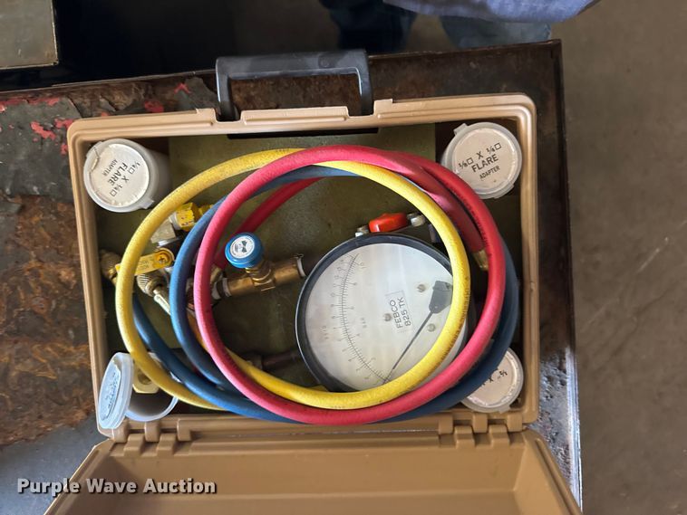 image for item DY3066 Tools
