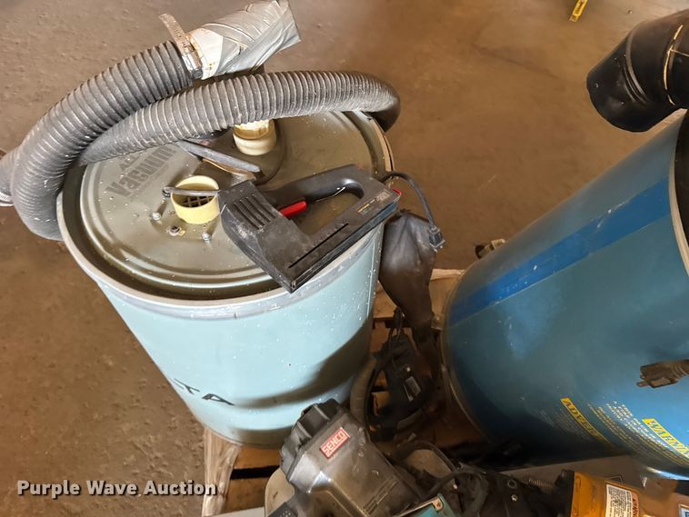 image for item DY3067 Tools