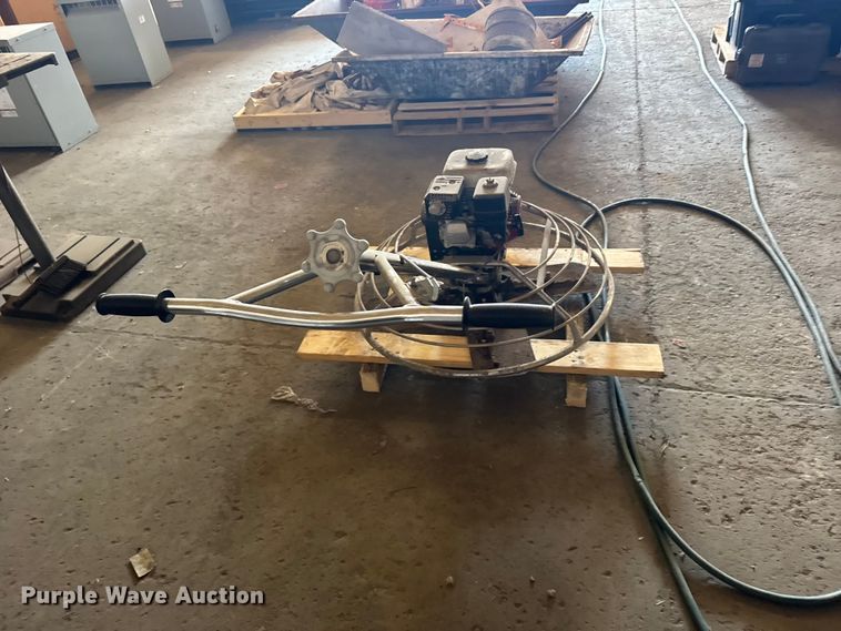 image for item DY3068 Concrete power trowel