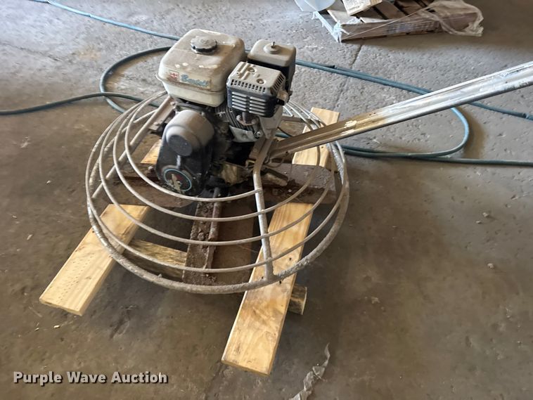 image for item DY3068 Concrete power trowel