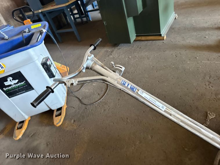 image for item DY3068 Concrete power trowel