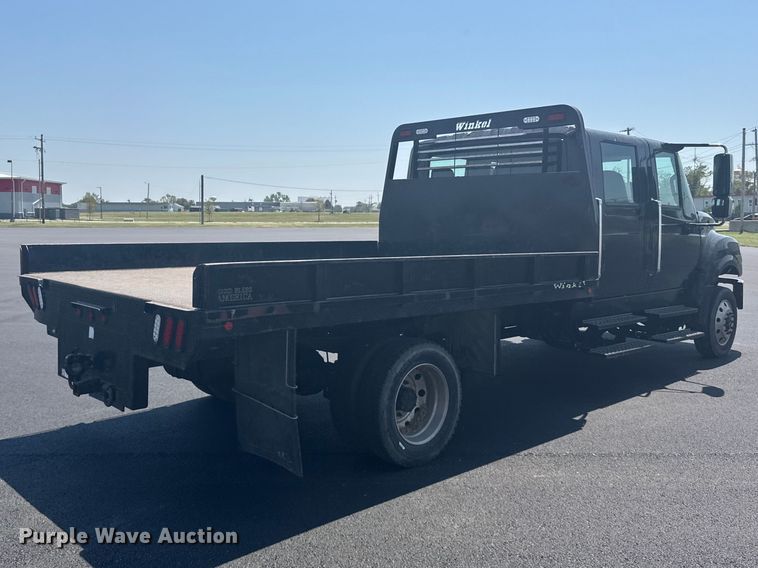 image for item DY3069 2015 International TerraStar Crew Cab flatbed truck
