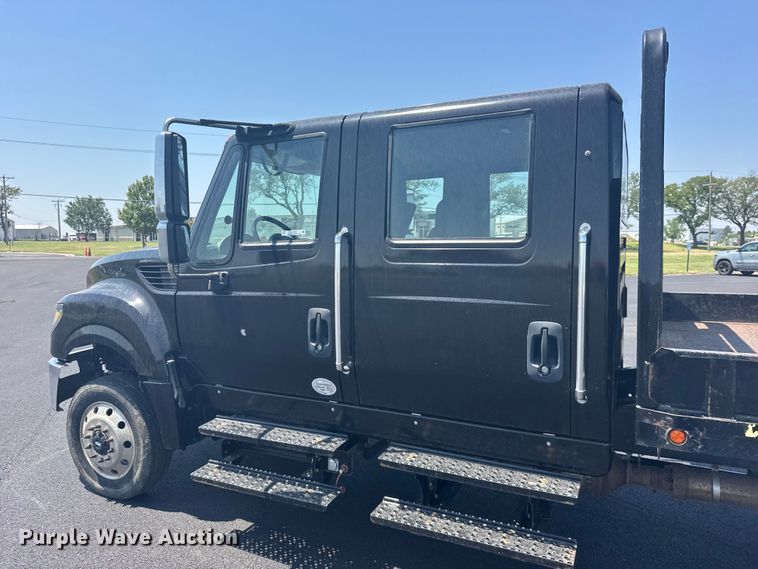 image for item DY3069 2015 International TerraStar Crew Cab flatbed truck