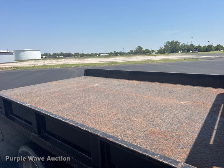 image for item DY3069 2015 International TerraStar Crew Cab flatbed truck
