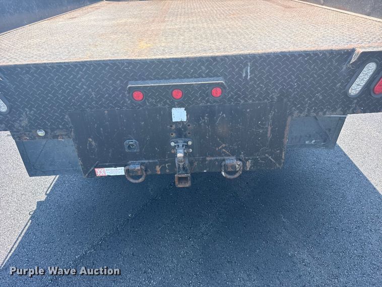 image for item DY3069 2015 International TerraStar Crew Cab flatbed truck