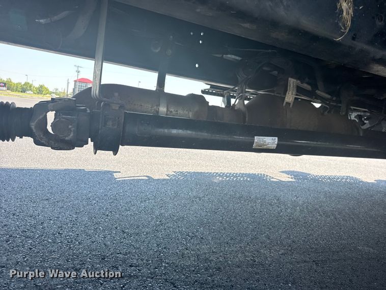 image for item DY3069 2015 International TerraStar Crew Cab flatbed truck