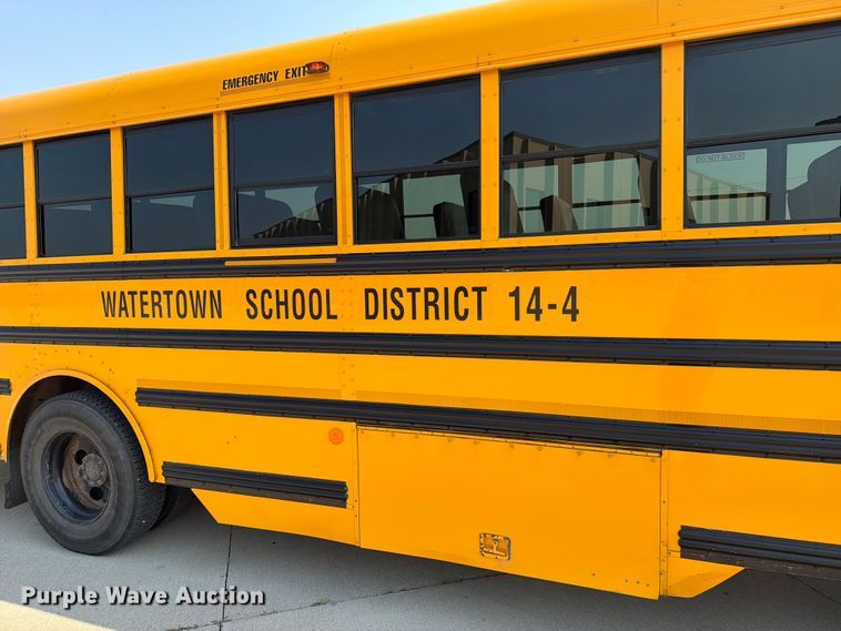 image for item EA0386 2011 Thomas Built school bus