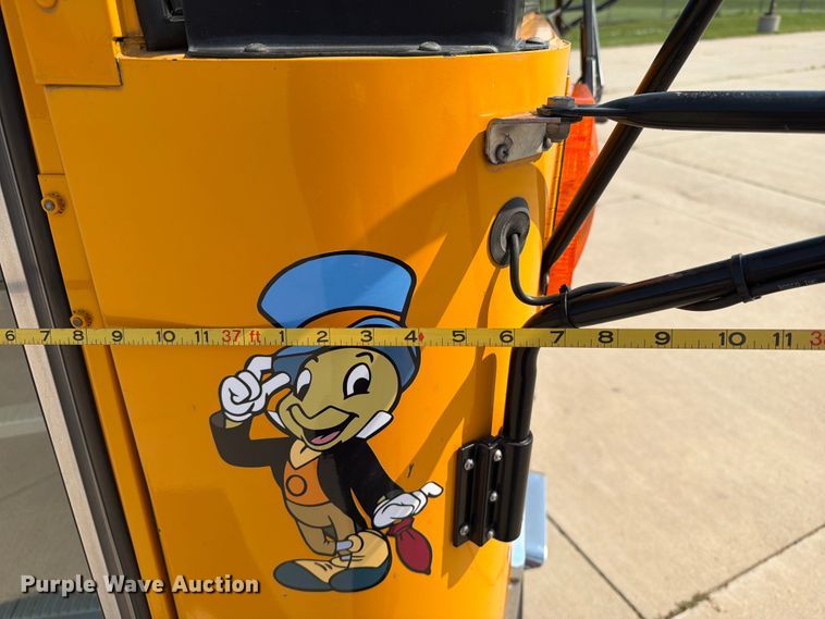 image for item EA0386 2011 Thomas Built school bus
