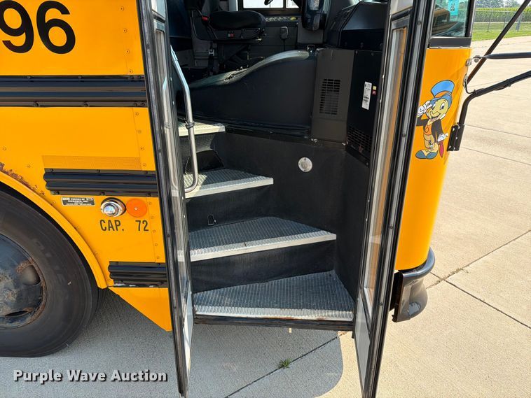 image for item EA0386 2011 Thomas Built school bus