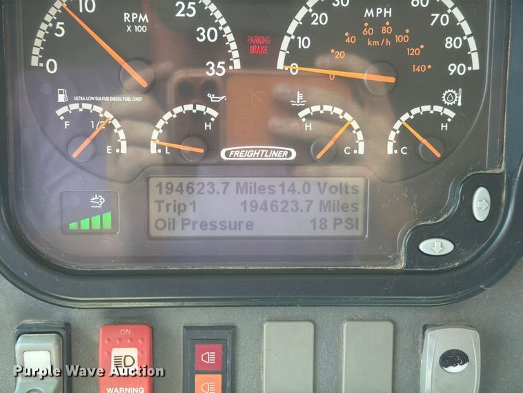 image for item EA0386 2011 Thomas Built school bus