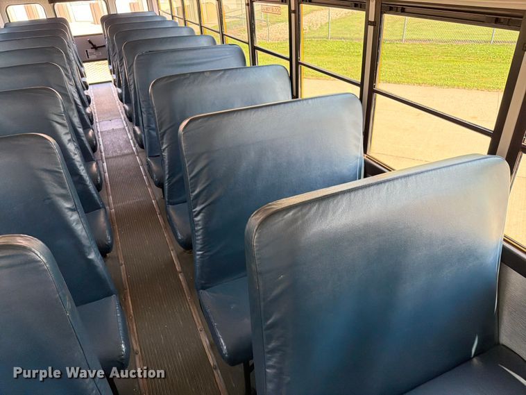 image for item EA0386 2011 Thomas Built school bus