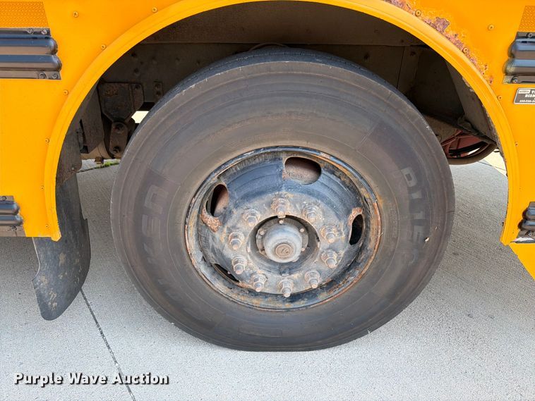 image for item EA0386 2011 Thomas Built school bus