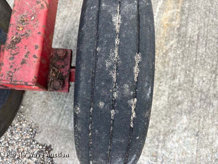 image for item EF1279 2014 Hardee batwing rotary mower