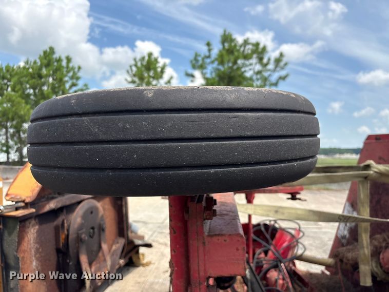 image for item EF1279 2014 Hardee batwing rotary mower