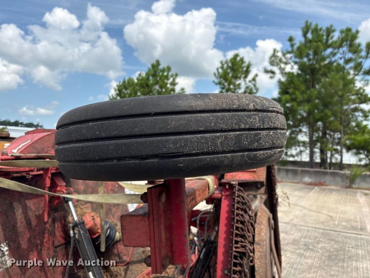 image for item EF1279 2014 Hardee batwing rotary mower