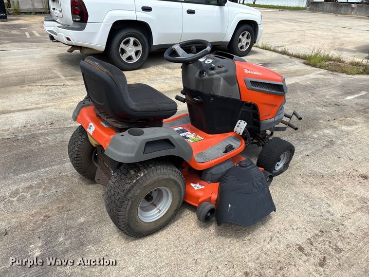 image for item EF1283 2016 Husqvarna YT46LS lawn mower