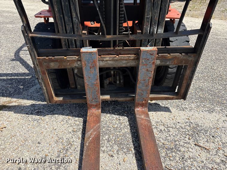 image for item EF1285 Toyota 7FGU25 forklift