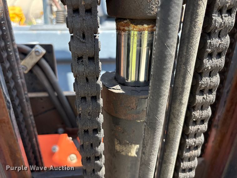 image for item EF1285 Toyota 7FGU25 forklift