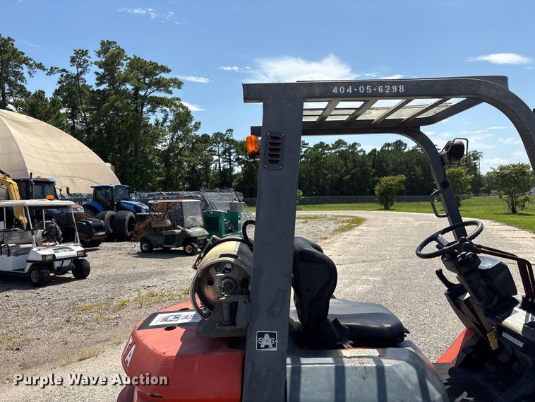 image for item EF1285 Toyota 7FGU25 forklift