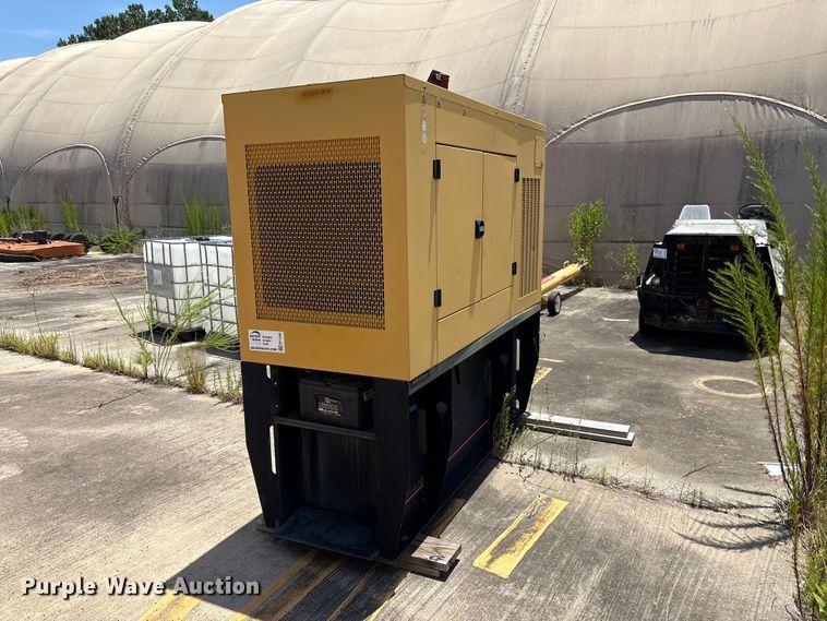 image for item EF1286 2003 Olympian D50 generator