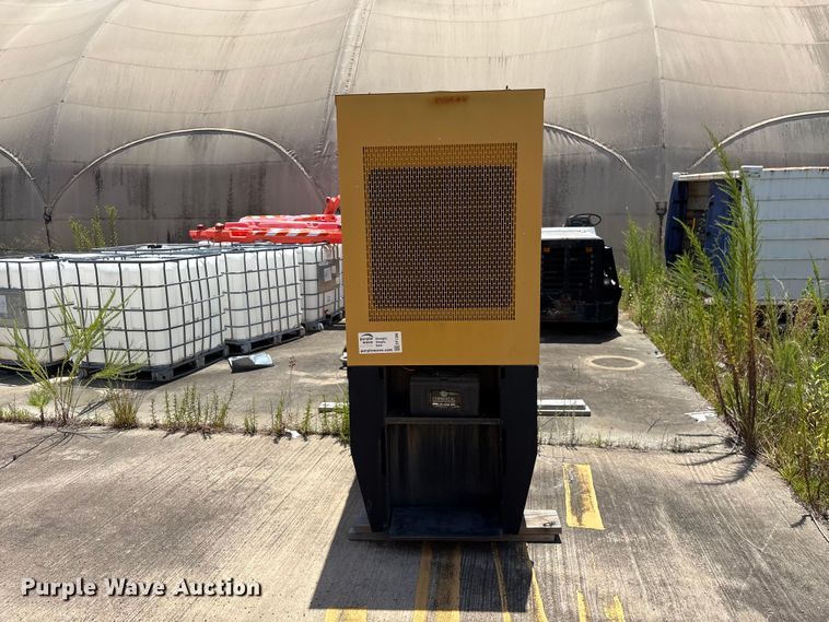 image for item EF1286 2003 Olympian D50 generator