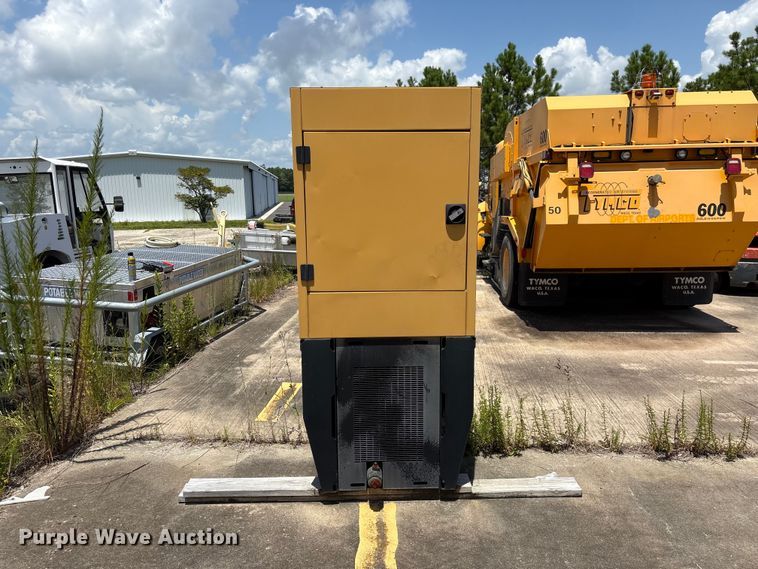 image for item EF1286 2003 Olympian D50 generator