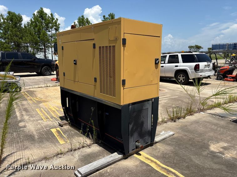 image for item EF1286 2003 Olympian D50 generator