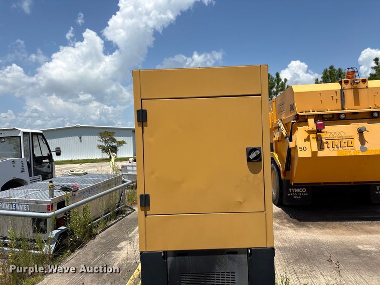image for item EF1286 2003 Olympian D50 generator