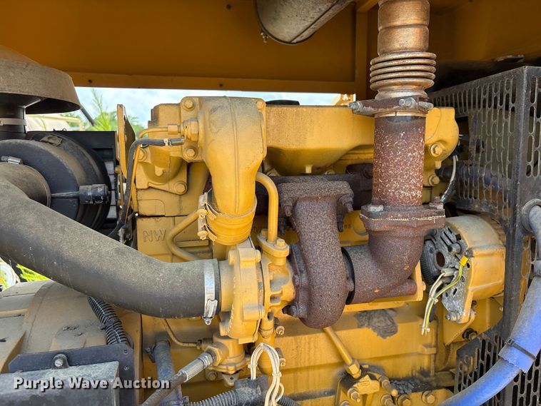 image for item EF1286 2003 Olympian D50 generator