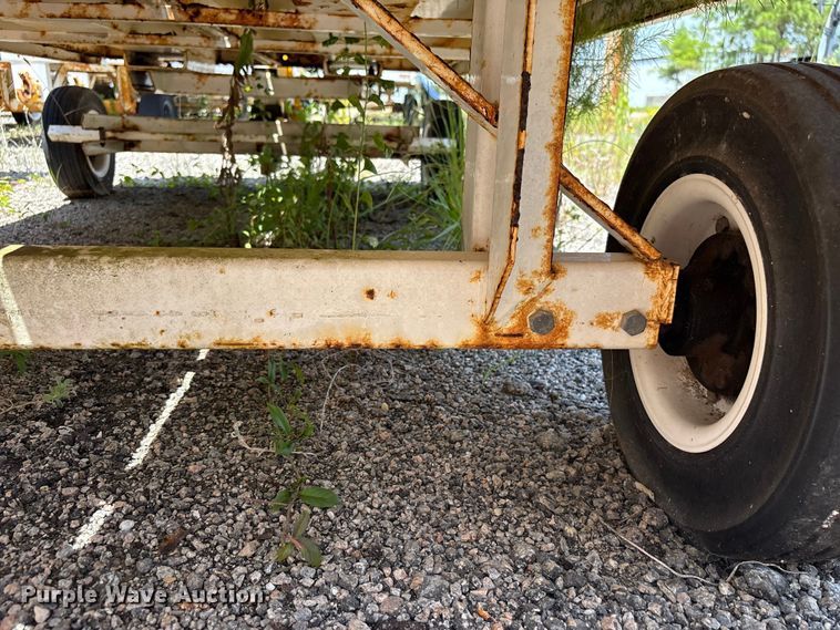 image for item EF1287 WASP luggage trailers
