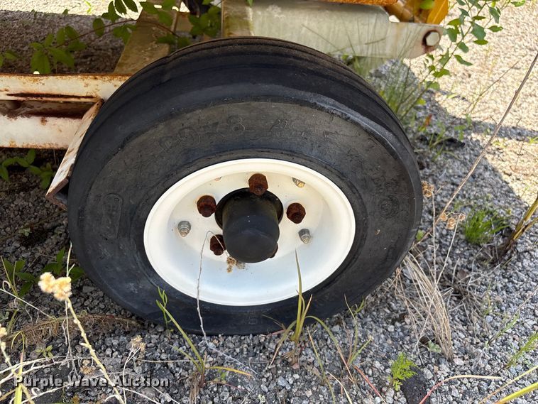 image for item EF1287 WASP luggage trailers