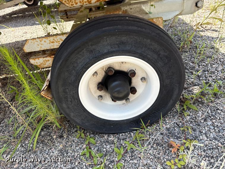 image for item EF1287 WASP luggage trailers