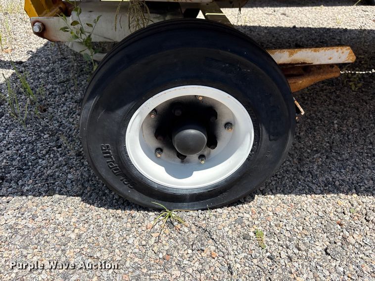 image for item EF1287 WASP luggage trailers