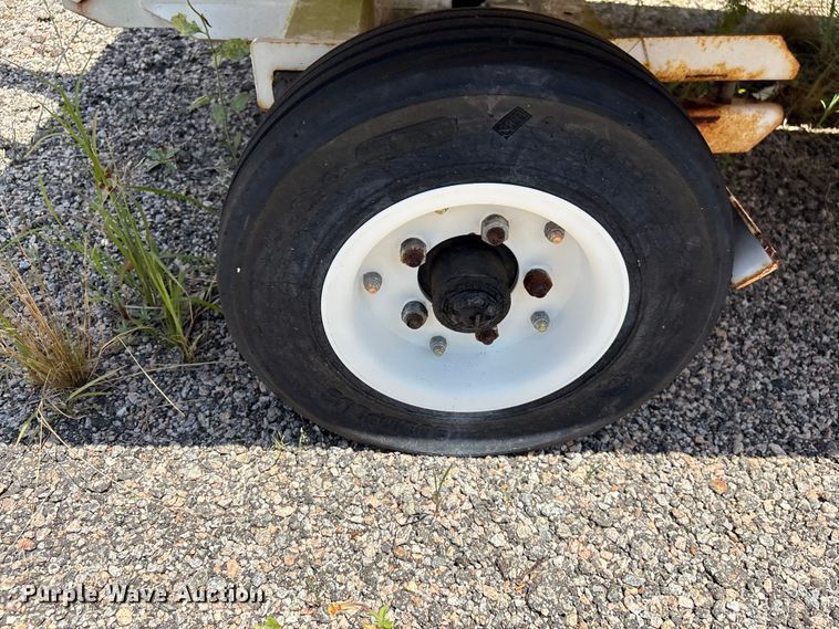 image for item EF1288 (3) 2007 Wasp A02467D-5161 luggage trailers