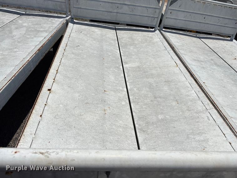 image for item EF1289 WASP (4) 2007 Wasp A02467D-5161 luggage trailers