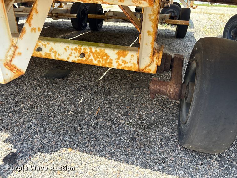 image for item EF1289 WASP (4) 2007 Wasp A02467D-5161 luggage trailers