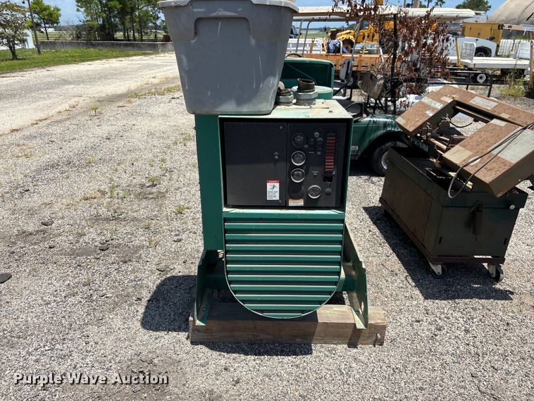 image for item EF1292 1973 Onan GenSet 35EK generator