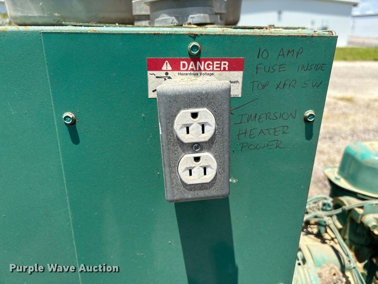 image for item EF1292 1973 Onan GenSet 35EK generator