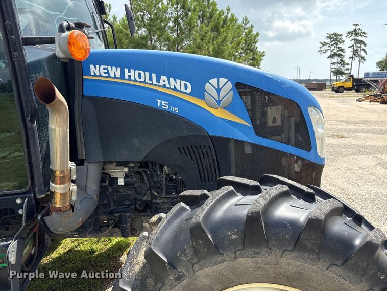 image for item EF1294 2014 New Holland T5.115 MFWD tractor