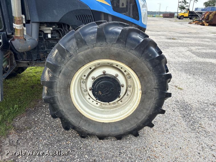 image for item EF1294 2014 New Holland T5.115 MFWD tractor