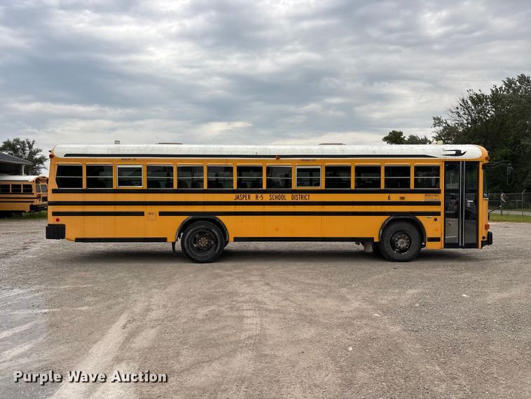 image for item EO4413 2007 Blue Bird All American school bus