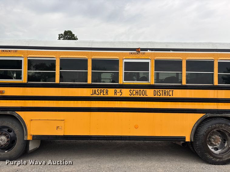 image for item EO4413 2007 Blue Bird All American school bus