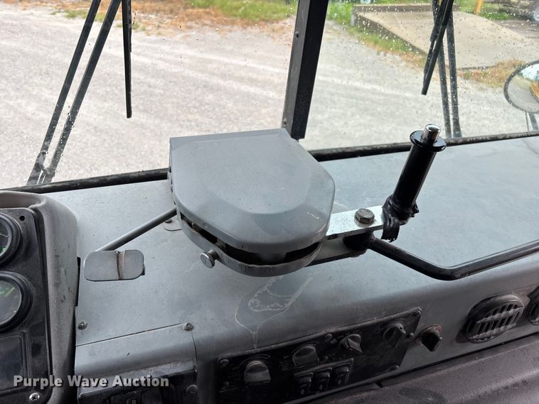 image for item EO4413 2007 Blue Bird All American school bus