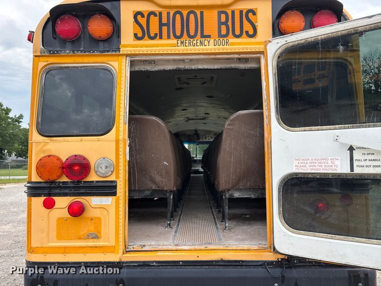 image for item EO4413 2007 Blue Bird All American school bus