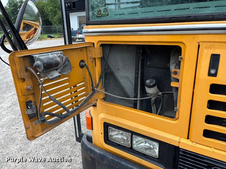 image for item EO4413 2007 Blue Bird All American school bus