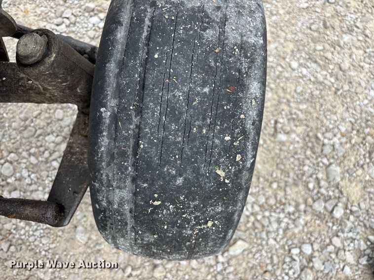 image for item EO4414 John Deere F910 lawn mower