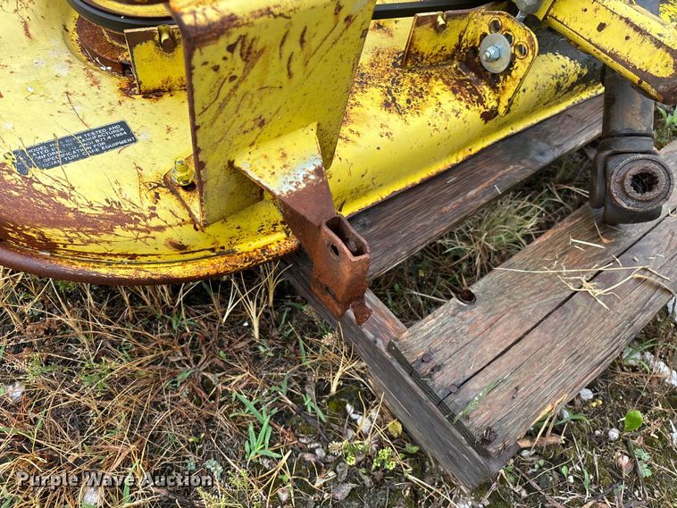 image for item EO4414 John Deere F910 lawn mower