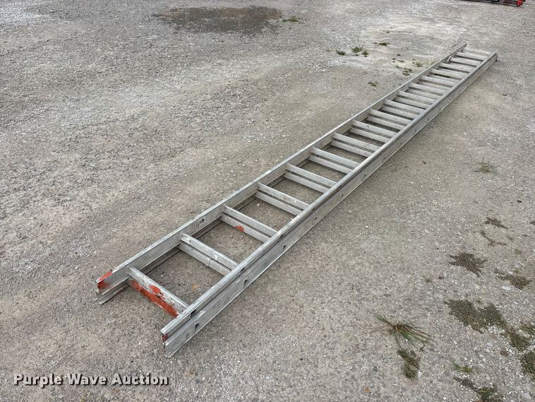 image for item EO4416 Werner Saf-T-Master D-1136-2X ladder